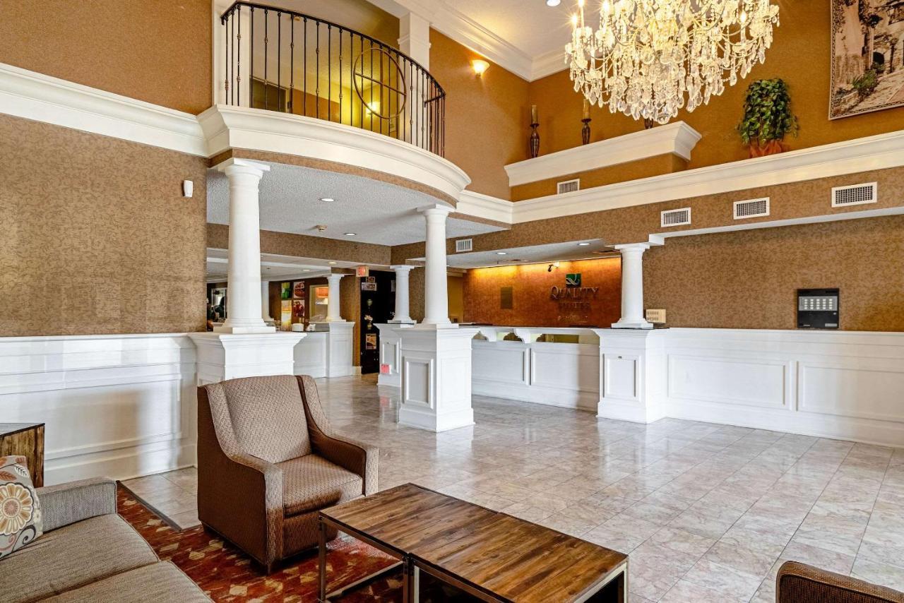 Quality Suites San Antonio Northeast Exterior foto
