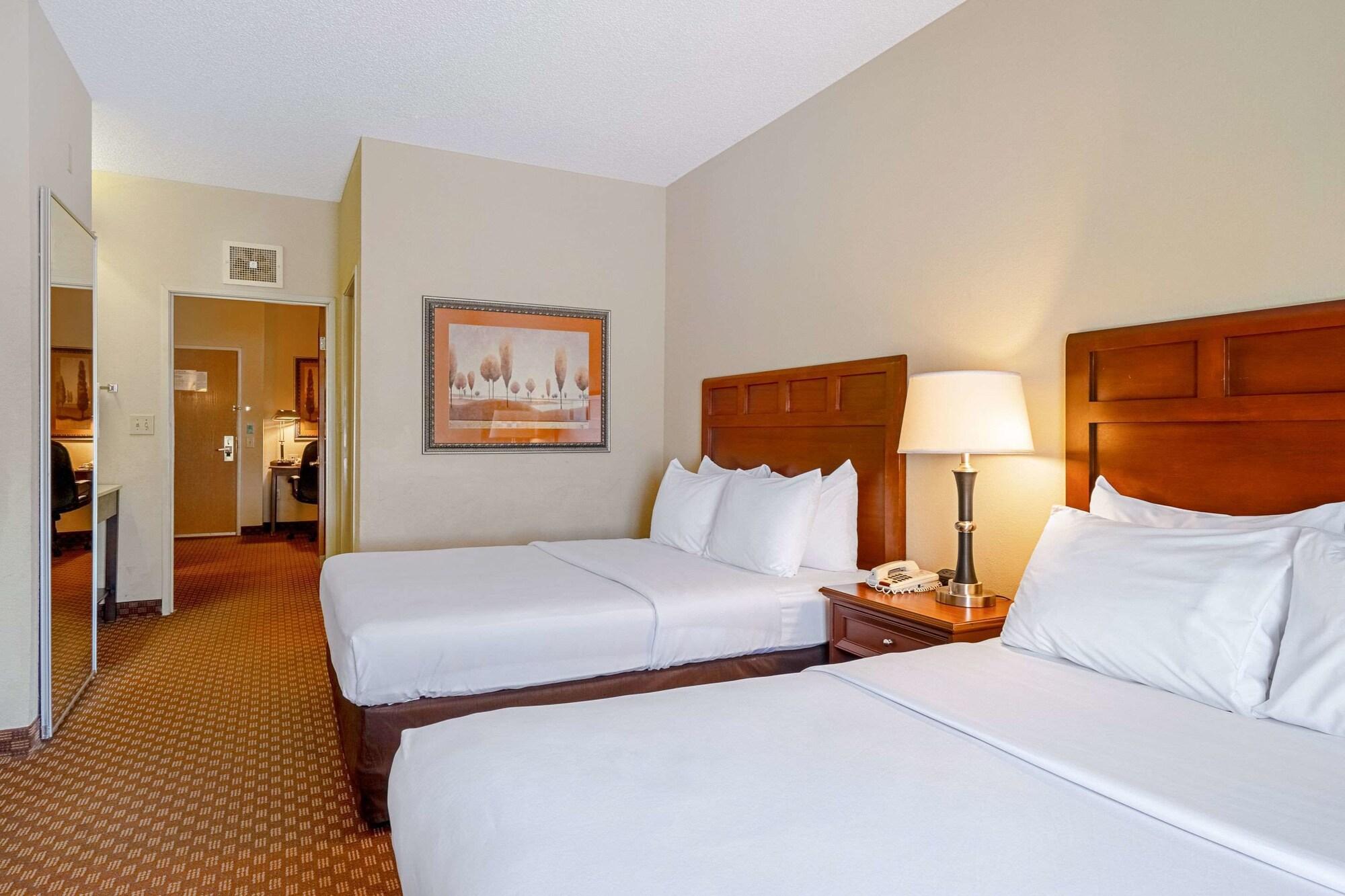 Quality Suites San Antonio Northeast Exterior foto